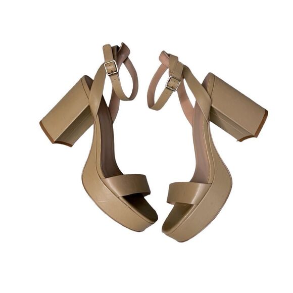 NWOT Nordstrom Noanita heeled platform sandals size 10 - Picture 1 of 7